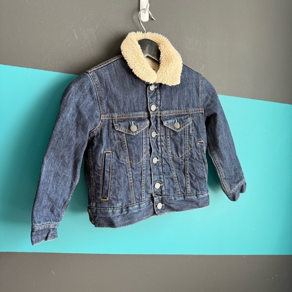 GAP Shearling Jacket - Picture 4 of 9